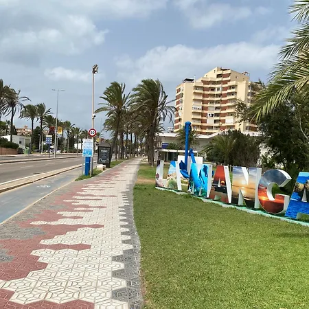 Szumiace Palmy Port Tomas Maestre * لا مانغا ذيل مار مينور